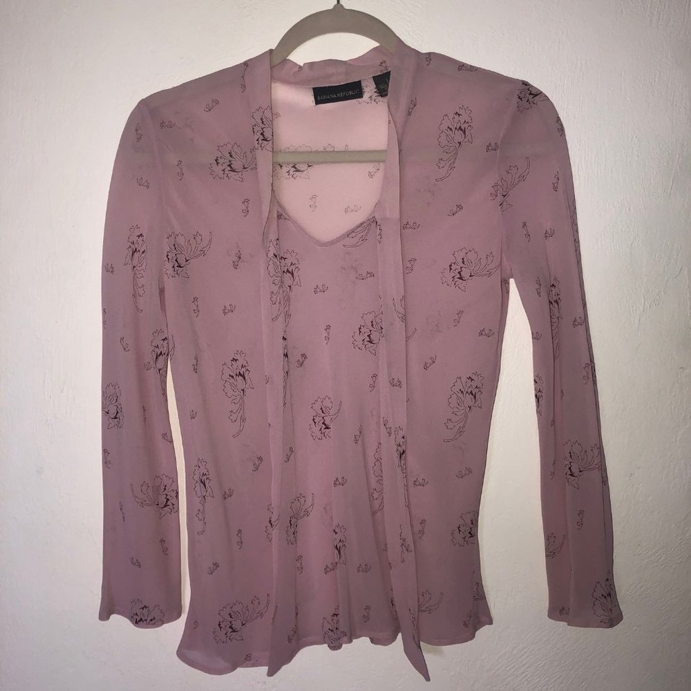 S Banana Republic Vintage 100% Silk Floral Blouse